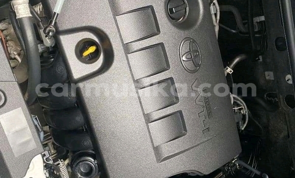 Acheter Occasion Voiture Toyota RAV4 Blanc à Les chutes Victoria, Matabeleland Nord Acheter Occasion Voiture Toyota RAV4 Blanc à Les chutes Victoria, Matabeleland Nord