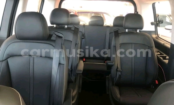 Acheter Occasion Voiture Hyundai Starex Gris à Harare, Harare Acheter Occasion Voiture Hyundai Starex Gris à Harare, Harare