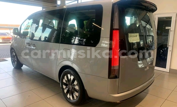 Acheter Occasion Voiture Hyundai Starex Gris à Harare, Harare Acheter Occasion Voiture Hyundai Starex Gris à Harare, Harare