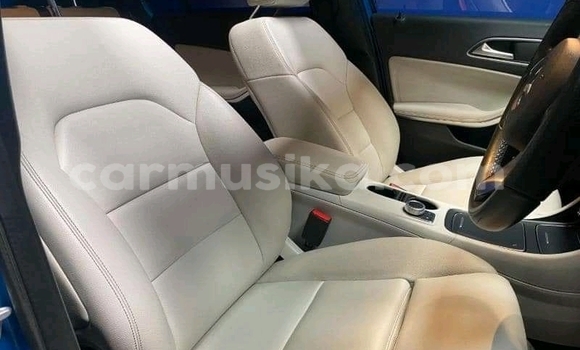 Acheter Occasion Voiture Mercedes‒Benz A–Class Bleu à Harare, Harare Acheter Occasion Voiture Mercedes‒Benz A–Class Bleu à Harare, Harare