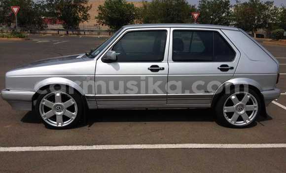 Acheter Occasion Voiture Volkswagen Golf Gris à Beitbridge, Matabeleland South Acheter Occasion Voiture Volkswagen Golf Gris à Beitbridge, Matabeleland South