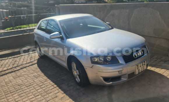 Nunua Imported Audi A3 Fedha Gari ndani ya Harare nchini Harare
