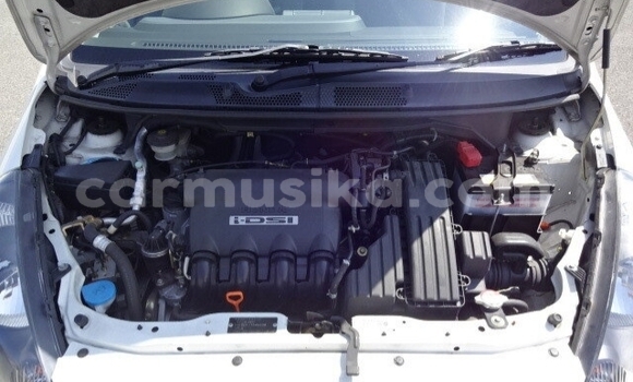 Nunua Ilio tumika Honda Fit Nyingine Gari ndani ya Beitbridge nchini Matabeleland Kusini Nunua Ilio tumika Honda Fit Nyingine Gari ndani ya Beitbridge nchini Matabeleland Kusini