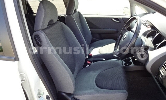 Nunua Ilio tumika Honda Fit Nyingine Gari ndani ya Beitbridge nchini Matabeleland Kusini Nunua Ilio tumika Honda Fit Nyingine Gari ndani ya Beitbridge nchini Matabeleland Kusini