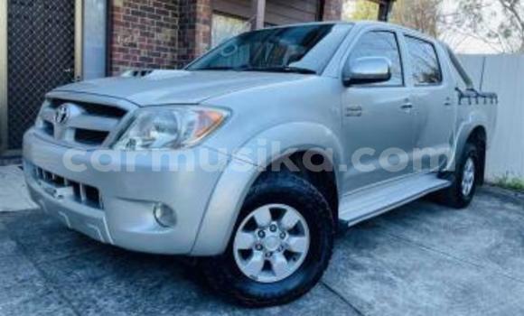 Acheter Occasion Voiture Toyota Hilux Beige à Beitbridge, Matabeleland South Acheter Occasion Voiture Toyota Hilux Beige à Beitbridge, Matabeleland South