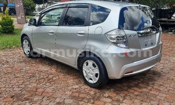 Buy Used Honda Fit Silver Car in Harare in Harare Buy Used Honda Fit Silver Car in Harare in Harare