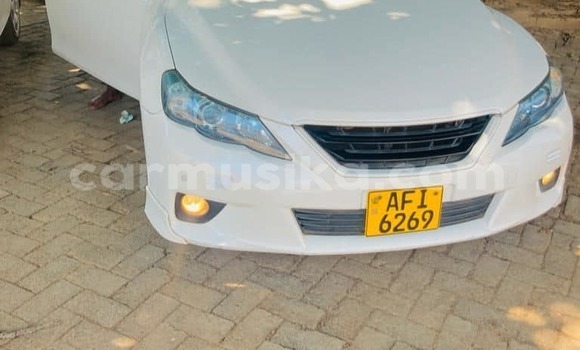 Buy Used Toyota Mark X White Car in Masvingo in Masvingo Buy Used Toyota Mark X White Car in Masvingo in Masvingo