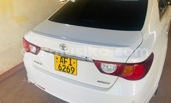 Buy Used Toyota Mark X White Car in Masvingo in Masvingo Buy Used Toyota Mark X White Car in Masvingo in Masvingo
