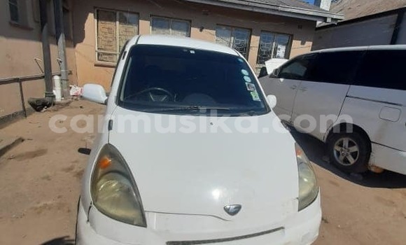 Buy Used Toyota FunCargo White Car in Masvingo in Masvingo
