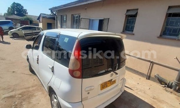 Buy Used Toyota FunCargo White Car in Masvingo in Masvingo Buy Used Toyota FunCargo White Car in Masvingo in Masvingo