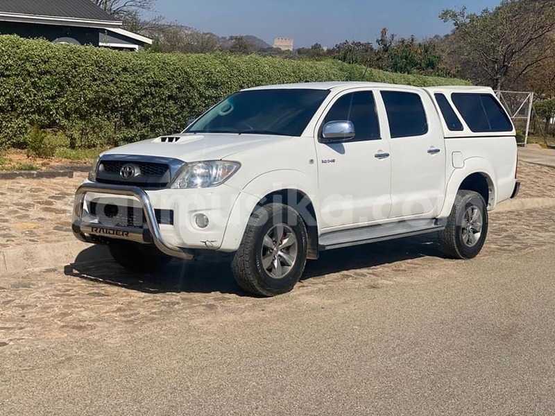 Big with watermark toyota hilux masvingo masvingo 25532