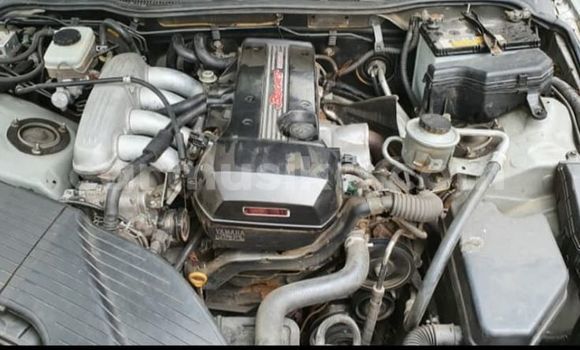 Buy Used Toyota Altezza Silver Car in Masvingo in Masvingo Buy Used Toyota Altezza Silver Car in Masvingo in Masvingo