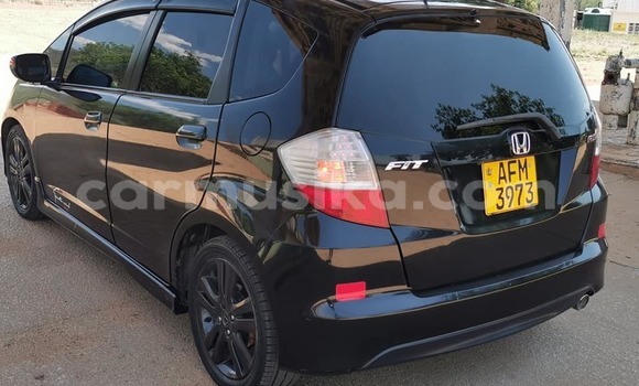 Buy Used Honda Fit Black Car in Masvingo in Masvingo Buy Used Honda Fit Black Car in Masvingo in Masvingo
