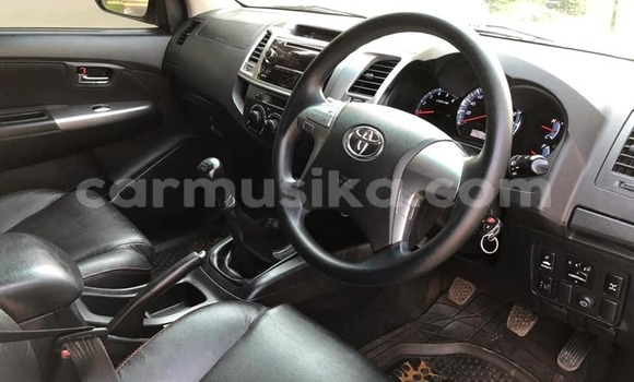 Buy Used Toyota Vitz Other Car in Masvingo in Masvingo Buy Used Toyota Vitz Other Car in Masvingo in Masvingo