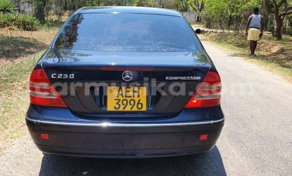 Buy Used Mercedes‒Benz C–Class Blue Car in Masvingo in Masvingo Buy Used Mercedes‒Benz C–Class Blue Car in Masvingo in Masvingo