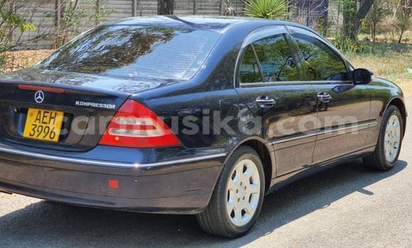 Buy Used Mercedes‒Benz C–Class Blue Car in Masvingo in Masvingo Buy Used Mercedes‒Benz C–Class Blue Car in Masvingo in Masvingo