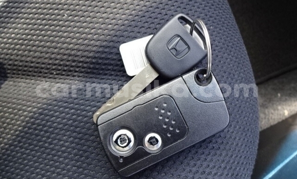 Buy Used Honda Fit White Car in Beitbridge in Matabeleland South Buy Used Honda Fit White Car in Beitbridge in Matabeleland South