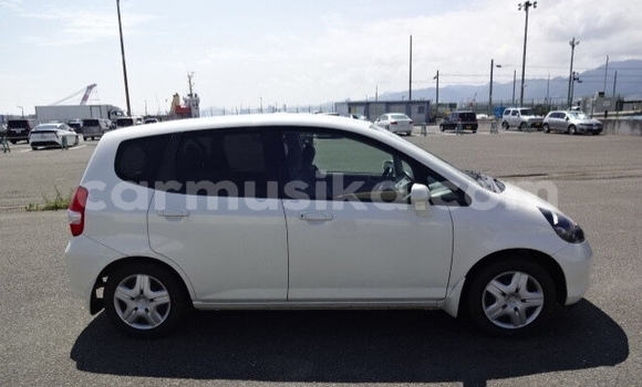 Buy Used Honda Fit Other Car in Beitbridge in Matabeleland South Buy Used Honda Fit Other Car in Beitbridge in Matabeleland South