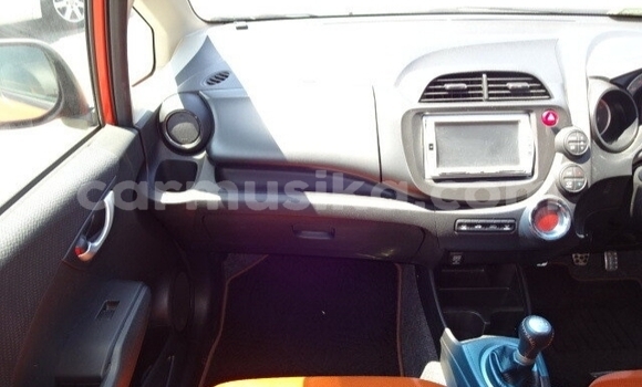 Tenga Tsaru Honda Fit Tsvuku Mota in Beitbridge in Matabeleland South Tenga Tsaru Honda Fit Tsvuku Mota in Beitbridge in Matabeleland South