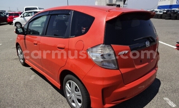 Tenga Tsaru Honda Fit Tsvuku Mota in Beitbridge in Matabeleland South Tenga Tsaru Honda Fit Tsvuku Mota in Beitbridge in Matabeleland South