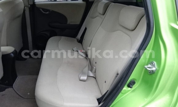 Buy Used Honda Fit Green Car in Beitbridge in Matabeleland South Buy Used Honda Fit Green Car in Beitbridge in Matabeleland South
