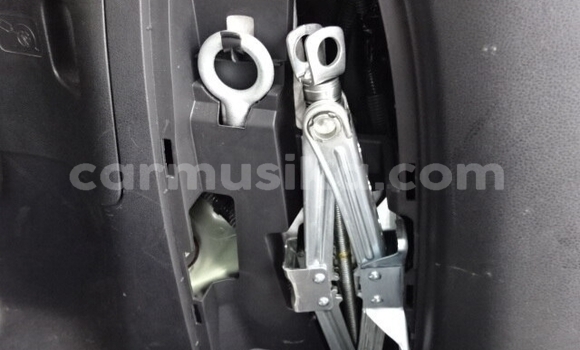 Buy Used Honda Fit Green Car in Beitbridge in Matabeleland South Buy Used Honda Fit Green Car in Beitbridge in Matabeleland South