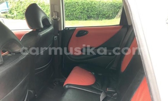 Tenga Tsaru Honda Fit Chena Mota in Beitbridge in Matabeleland South Tenga Tsaru Honda Fit Chena Mota in Beitbridge in Matabeleland South