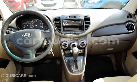Acheter Import Voiture Hyundai i10 Beige à Import - Dubai, Harare Acheter Import Voiture Hyundai i10 Beige à Import - Dubai, Harare