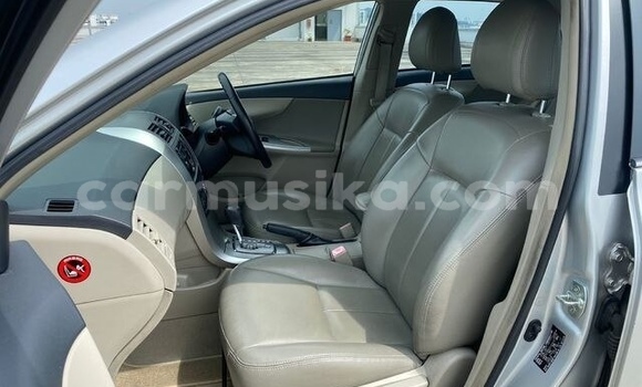 Buy Used Toyota Corolla Altis Silver Car in Beitbridge in Matabeleland South Buy Used Toyota Corolla Altis Silver Car in Beitbridge in Matabeleland South