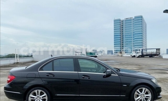 Tenga Tsaru Mercedes‒Benz C–Class Nhema Mota in Beitbridge in Matabeleland South Tenga Tsaru Mercedes‒Benz C–Class Nhema Mota in Beitbridge in Matabeleland South