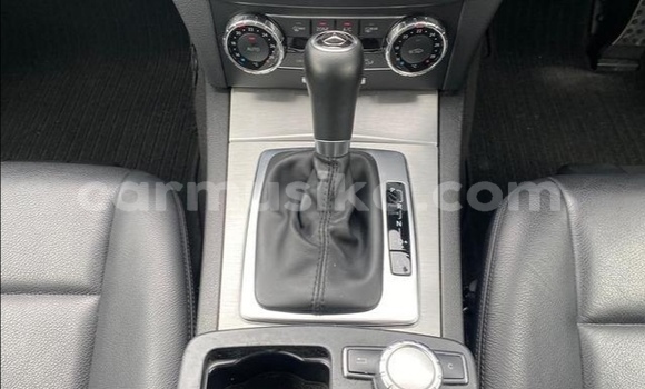 Tenga Tsaru Mercedes‒Benz C–Class Nhema Mota in Beitbridge in Matabeleland South Tenga Tsaru Mercedes‒Benz C–Class Nhema Mota in Beitbridge in Matabeleland South