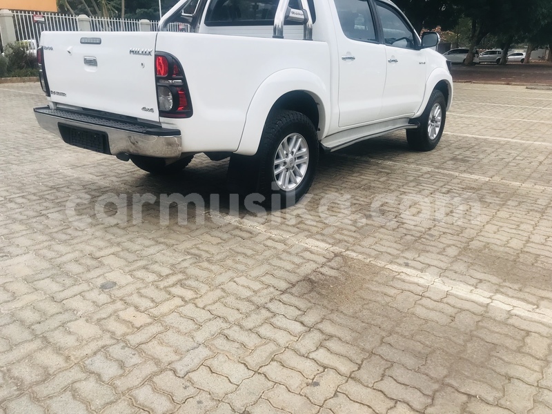 Big with watermark toyota hilux harare harare 25561