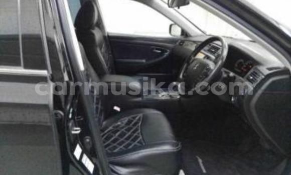 Acheter Occasion Voiture Toyota Crown Noir à Beitbridge, Matabeleland South Acheter Occasion Voiture Toyota Crown Noir à Beitbridge, Matabeleland South