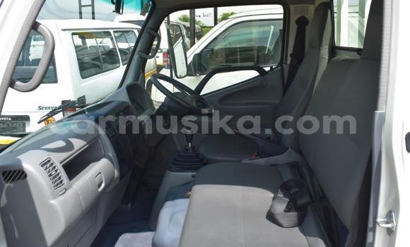 Acheter Occasion Voiture Toyota Dyna Blanc à Beitbridge, Matabeleland South Acheter Occasion Voiture Toyota Dyna Blanc à Beitbridge, Matabeleland South