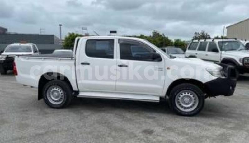 Big with watermark toyota hilux matabeleland south beitbridge 25571