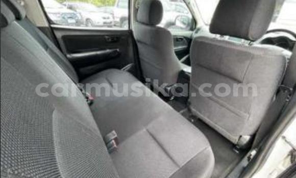 Tenga Tsaru Toyota Hilux Chena Mota in Beitbridge in Matabeleland South Tenga Tsaru Toyota Hilux Chena Mota in Beitbridge in Matabeleland South