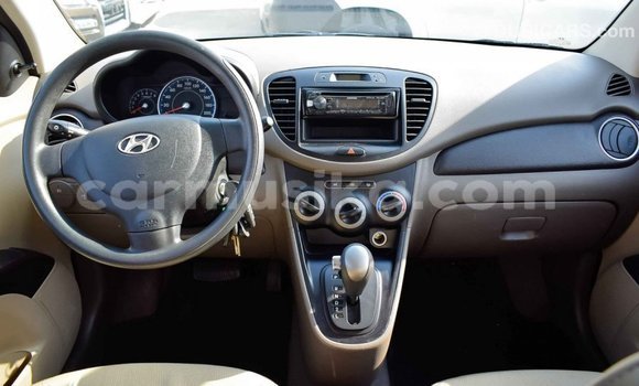 Acheter Import Voiture Hyundai i10 Blanc à Import - Dubai, Harare Acheter Import Voiture Hyundai i10 Blanc à Import - Dubai, Harare