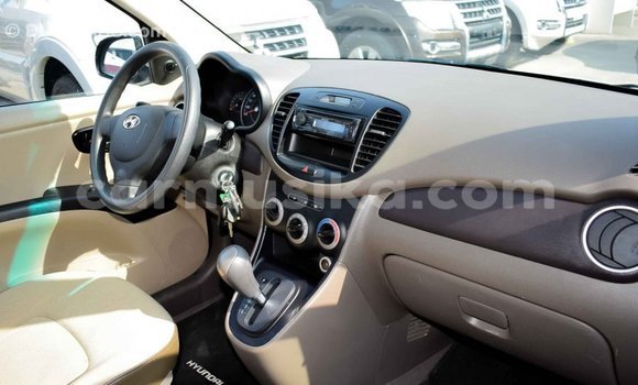 Acheter Import Voiture Hyundai i10 Blanc à Import - Dubai, Harare Acheter Import Voiture Hyundai i10 Blanc à Import - Dubai, Harare