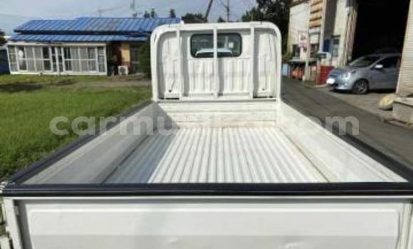 Acheter Occasion Voiture Toyota Dyna Blanc à Beitbridge, Matabeleland South Acheter Occasion Voiture Toyota Dyna Blanc à Beitbridge, Matabeleland South