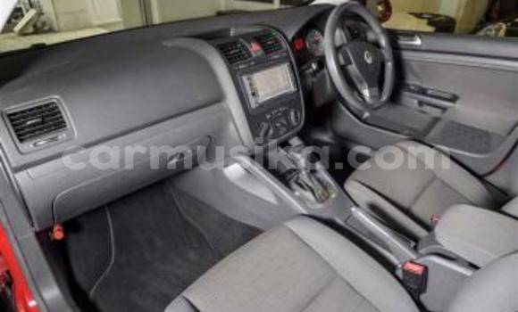 Acheter Occasion Voiture Volkswagen Golf Rouge à Beitbridge, Matabeleland South Acheter Occasion Voiture Volkswagen Golf Rouge à Beitbridge, Matabeleland South