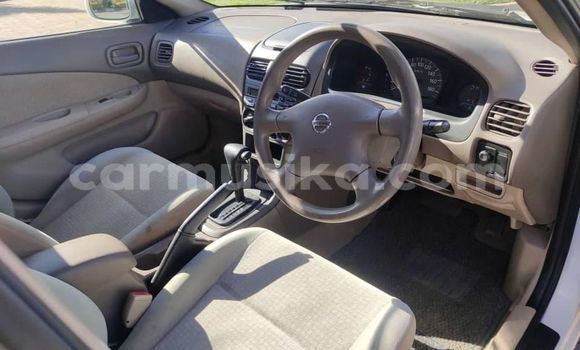 Acheter Occasion Voiture Nissan Sunny Blanc à Harare, Harare Acheter Occasion Voiture Nissan Sunny Blanc à Harare, Harare