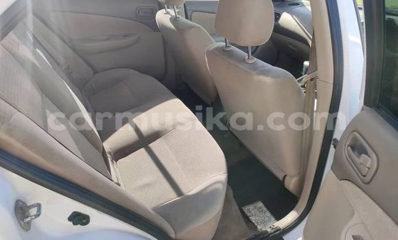 Acheter Occasion Voiture Nissan Sunny Blanc à Harare, Harare Acheter Occasion Voiture Nissan Sunny Blanc à Harare, Harare