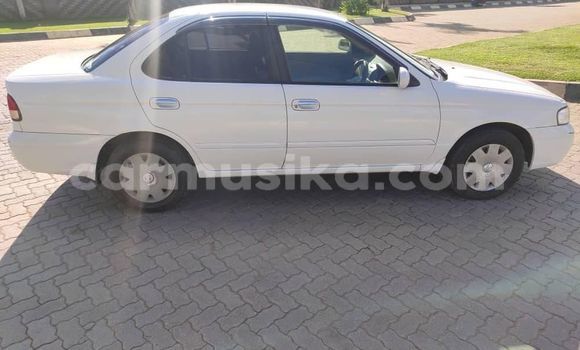 Acheter Occasion Voiture Nissan Sunny Blanc à Harare, Harare Acheter Occasion Voiture Nissan Sunny Blanc à Harare, Harare