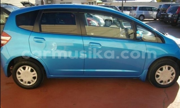 Acheter Occasion Voiture Honda Fit Bleu à Beitbridge, Matabeleland South Acheter Occasion Voiture Honda Fit Bleu à Beitbridge, Matabeleland South