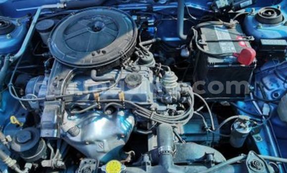 Acheter Occasion Voiture Mazda 323 Bleu à Beitbridge, Matabeleland South Acheter Occasion Voiture Mazda 323 Bleu à Beitbridge, Matabeleland South