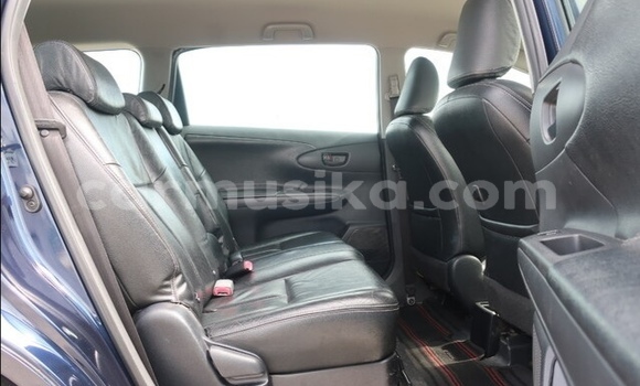 Acheter Occasion Voiture Toyota Wish Bleu à Beitbridge, Matabeleland South Acheter Occasion Voiture Toyota Wish Bleu à Beitbridge, Matabeleland South