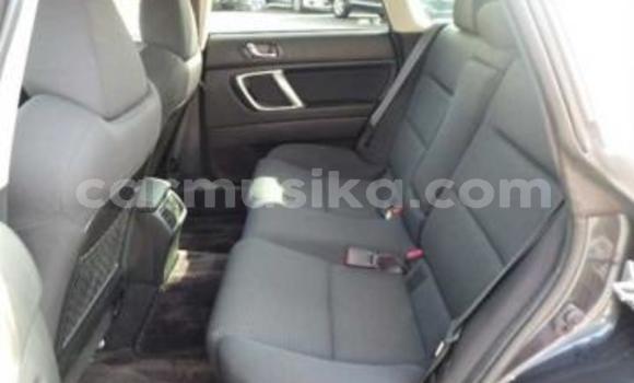 Nunua Ilio tumika Subaru Legacy Nyeusi Gari ndani ya Beitbridge nchini Matabeleland Kusini Nunua Ilio tumika Subaru Legacy Nyeusi Gari ndani ya Beitbridge nchini Matabeleland Kusini