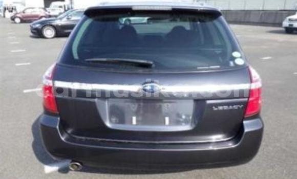 Nunua Ilio tumika Subaru Legacy Nyeusi Gari ndani ya Beitbridge nchini Matabeleland Kusini Nunua Ilio tumika Subaru Legacy Nyeusi Gari ndani ya Beitbridge nchini Matabeleland Kusini