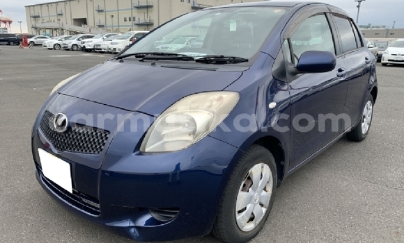 Nunua Ilio tumika Toyota Vitz Bluu Gari ndani ya Beitbridge nchini Matabeleland Kusini