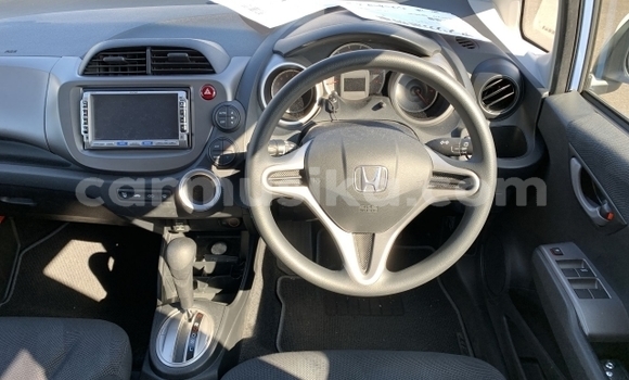 Acheter Occasion Voiture Honda Fit Bleu à Beitbridge, Matabeleland South Acheter Occasion Voiture Honda Fit Bleu à Beitbridge, Matabeleland South